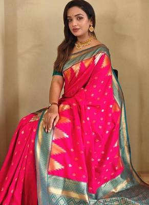 Hot pink art silk  woven saree 4