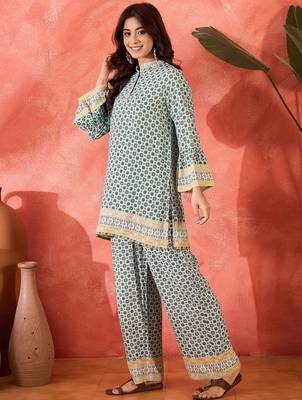 Printed top with trouser co-ords 1