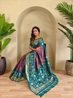 Dark onion pink art silk  woven saree 4