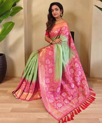 Light green art silk  woven saree 4