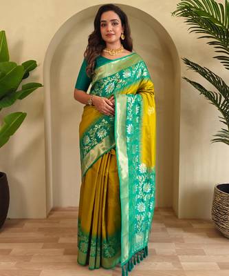 Mehendi art silk  woven saree 1