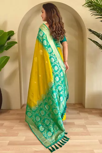 Mehendi art silk  woven saree