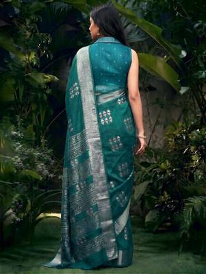 Traditional printed slub silk zari border saree 3