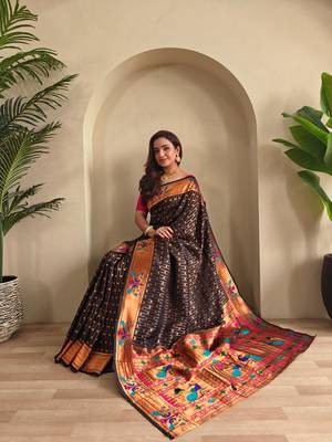 Black art silk  woven saree 4