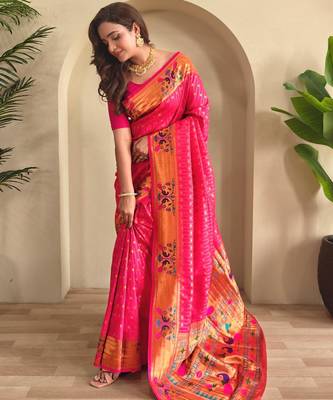 Hot pink art silk  woven saree 2