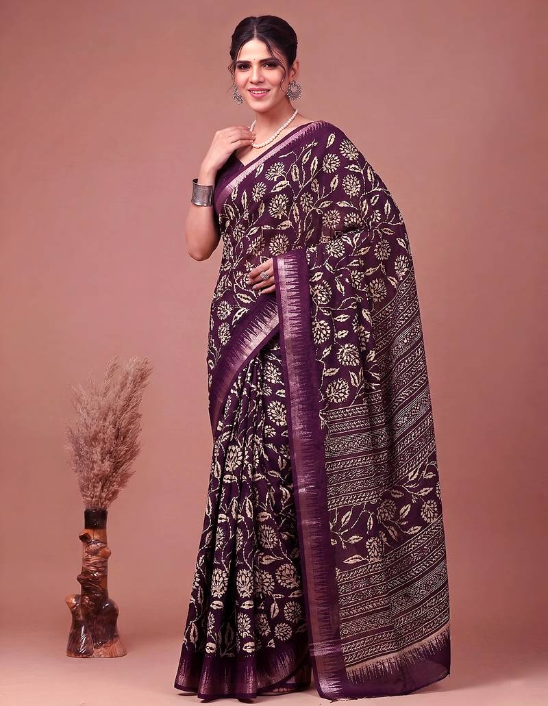 Printed slub silk saree with zari border