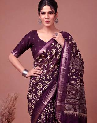 Printed slub silk saree with zari border 2