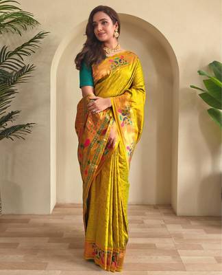 Mehendi art silk  woven saree 1