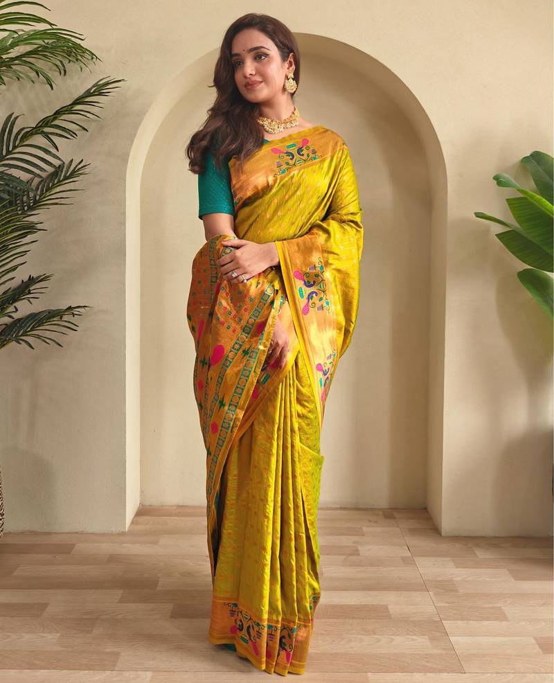 Mehendi art silk  woven saree