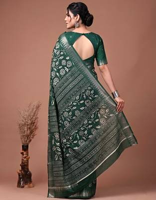 Printed slub silk saree with zari border 3