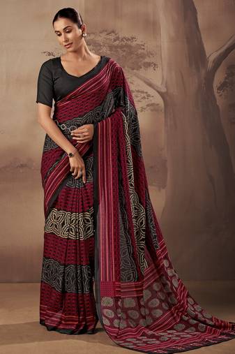 Geometric printed poly mulmul cotton saree for everyday elegance