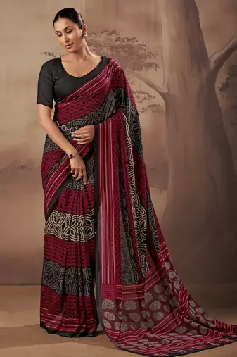 Geometric printed poly mulmul cotton saree for everyday elegance