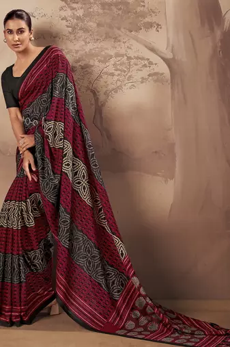 Geometric printed poly mulmul cotton saree for everyday elegance