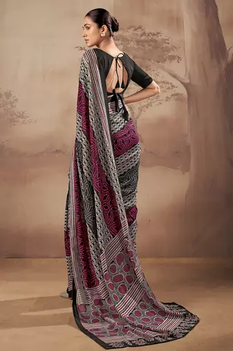 Geometric printed poly mulmul cotton saree for everyday elegance