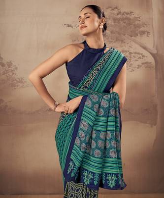 Geometric printed poly mulmul cotton saree for everyday elegance 2