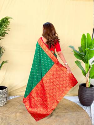 Green art silk  woven saree 3