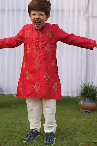 Red embroidered pure silk kurta set