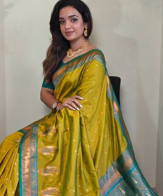 Mehendi art silk  woven saree 3