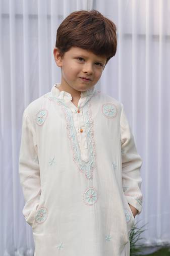 Pink embroidered georgette kurta set