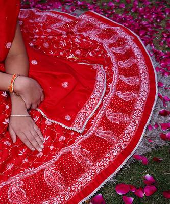 Red embroidered chanderi lehenga set 2