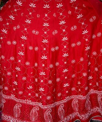 Red embroidered chanderi lehenga set 3