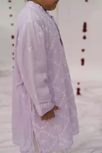 Lilac embroidered georgette kurta set