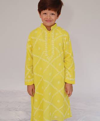 Yellow embroidered georgette kurta set 2
