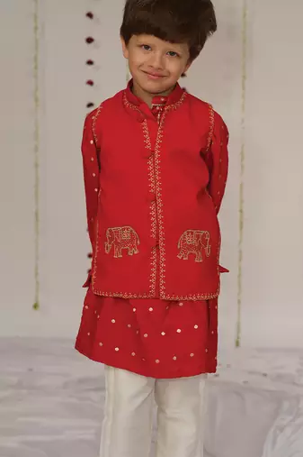 Red embroidered pure chanderi kurta jacket set