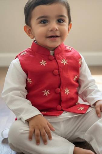 Red embroidered pure chanderi kurta jacket set