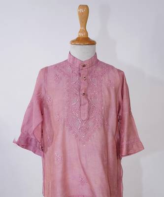 Pink embroidered pure chanderi kurta set 2