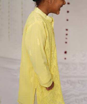 Yellow embroidered georgette kurta set 3
