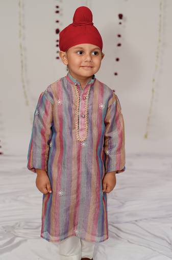 Multicolor embroidered tissue kurta set