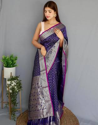 Purple art silk  woven saree 3