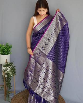 Purple art silk  woven saree 4