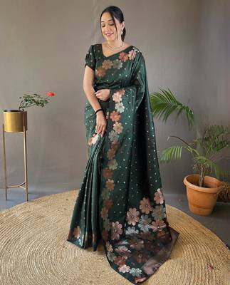 Green art silk  woven saree 3