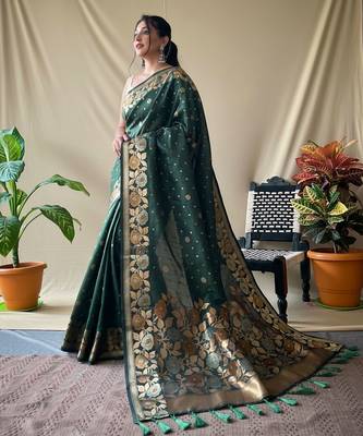 Green art silk  woven saree 2