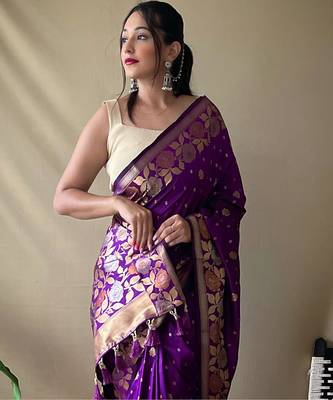 Wine art silk  woven saree 5