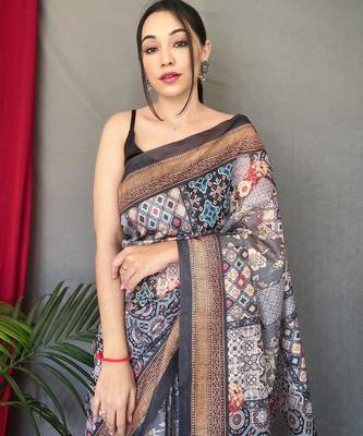 Grey art silk  woven saree 3