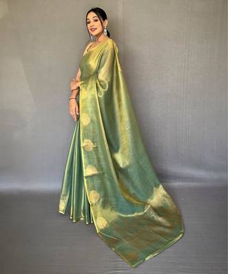 Green art silk  woven saree 2