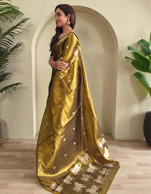 Black art silk  woven saree 3
