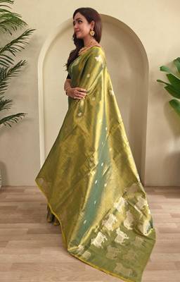 Green art silk  woven saree 3