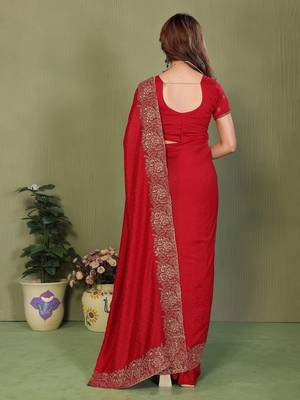 Teal vichitra silk bandhani patta stone work saree with contrast blouse piece 2