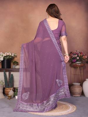 Lavender georgette embroiderd lace work saree with matching blouse piece 2