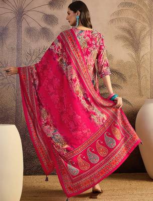 Printed boat neck kurta & trousers kurta sets 2