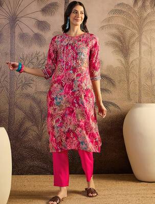 Printed boat neck kurta & trousers kurta sets 5