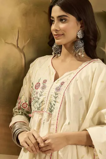Women floral embroidered cotton kurta with trousers & dupatta