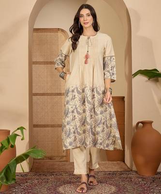 Floral printed round neck a-line kurta & trousers 1
