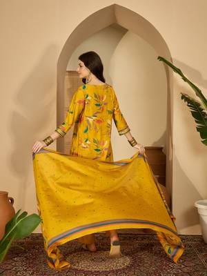 Women floral printed regular thread work kurta with trousers & with dupatta 2