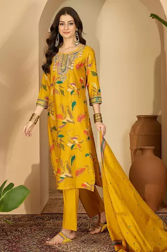 Women floral printed regular thread work kurta with trousers & with dupatta