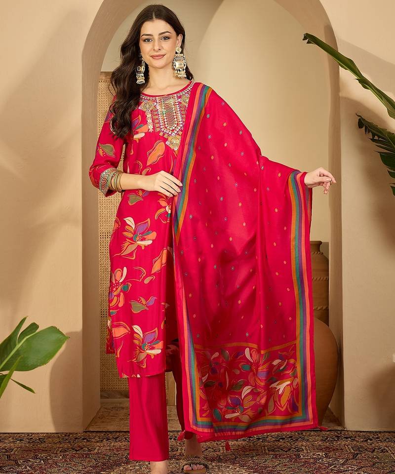 Women floral printed regular thread work kurta with trousers & with dupatta